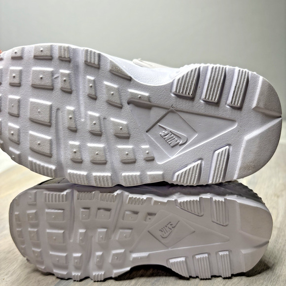 Nike Huarache Run (TD) 704950-110 Triple White Baby Toddler Shoes Size 7C Sneake - Picture 7 of 9